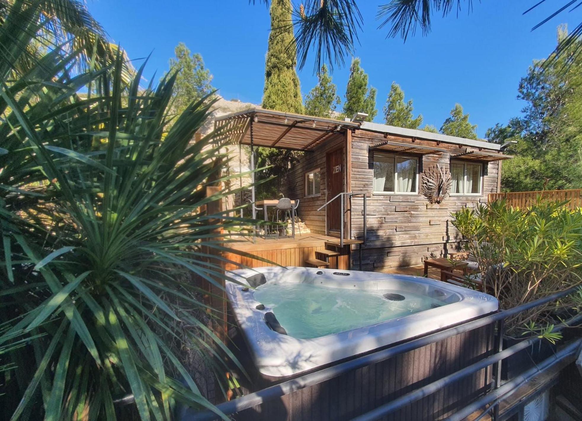 Les Jardins De L'Oustal Villa Narbonne Eksteriør billede