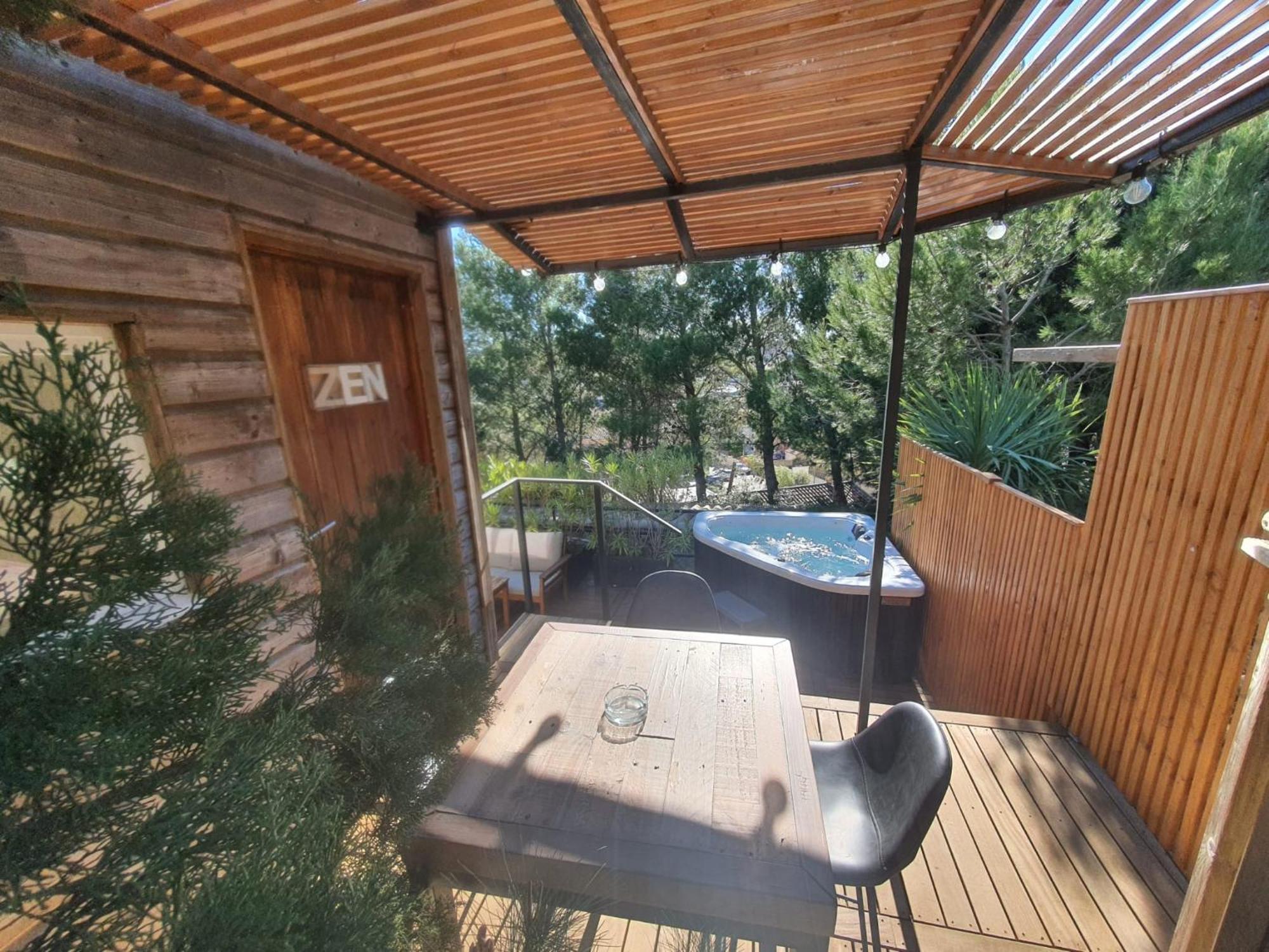 Les Jardins De L'Oustal Villa Narbonne Eksteriør billede